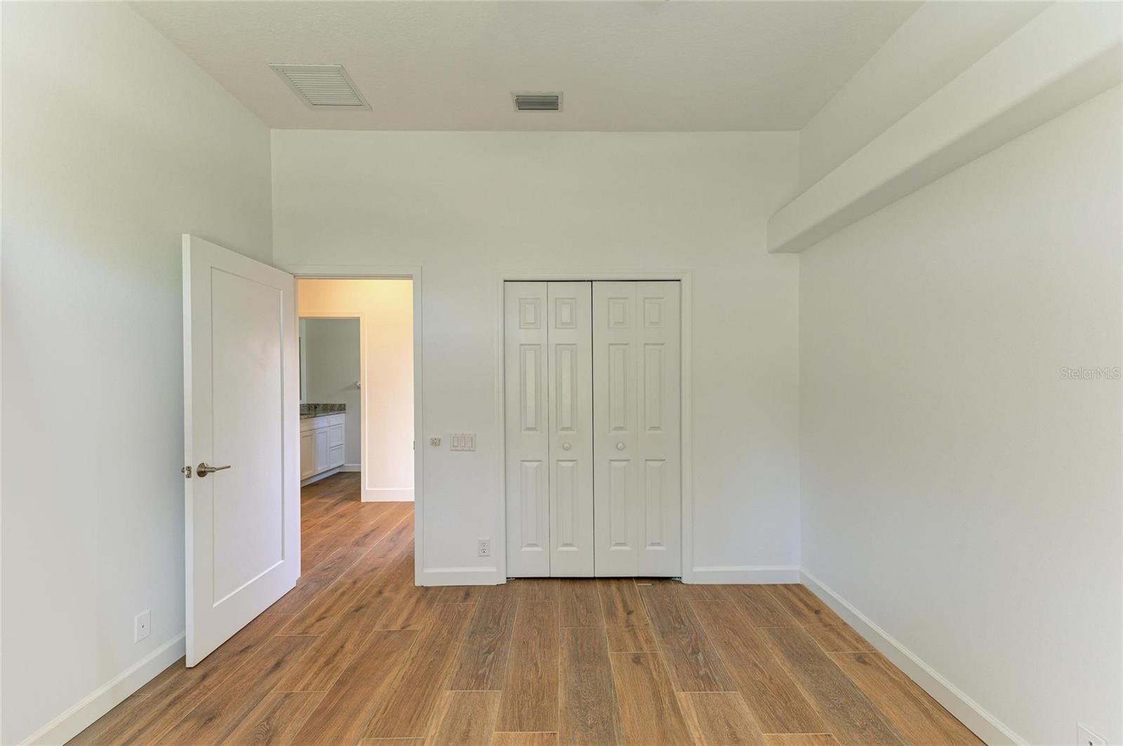 RIVERDALE REV - Residential