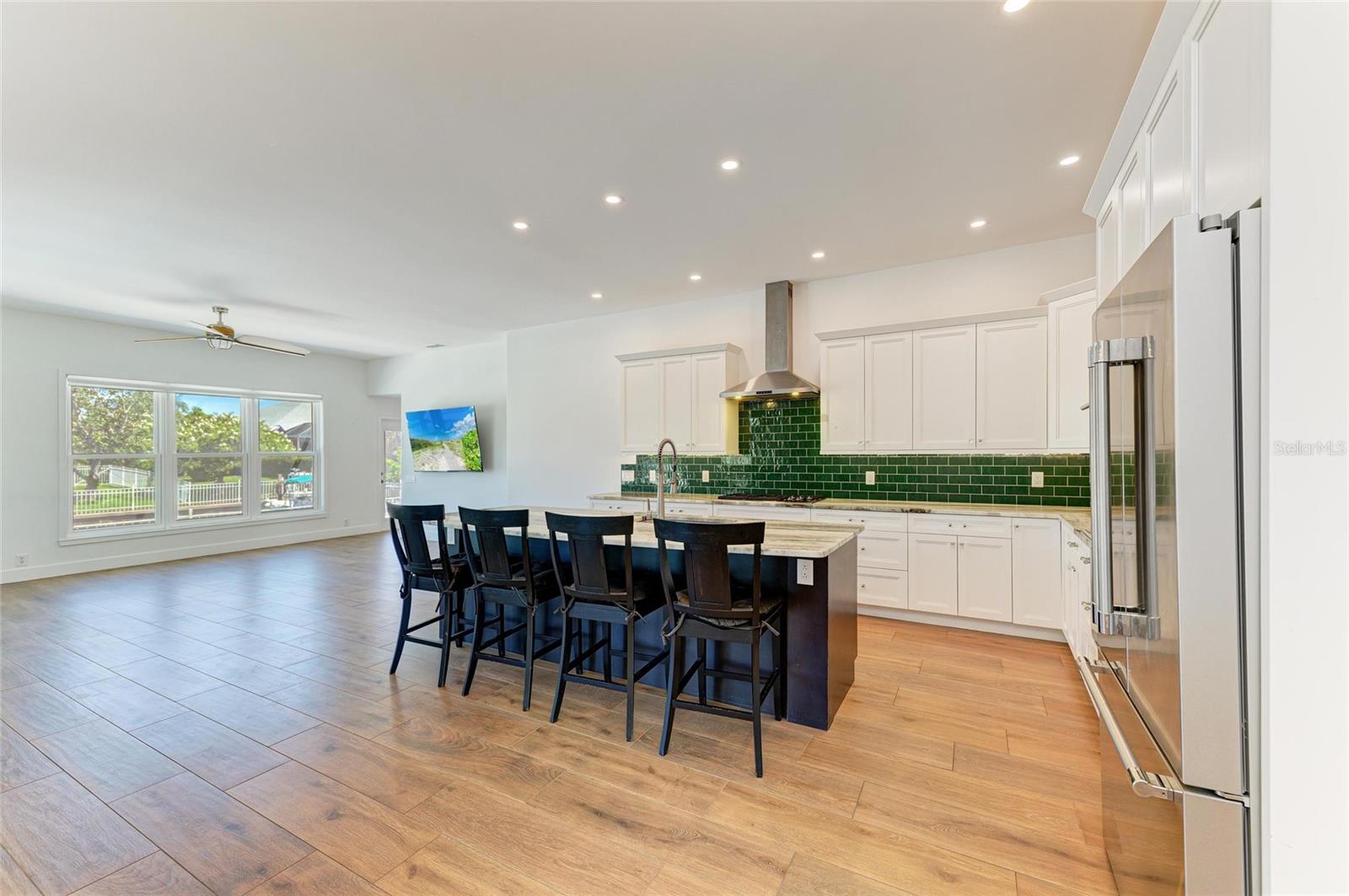 RIVERDALE REV - Residential