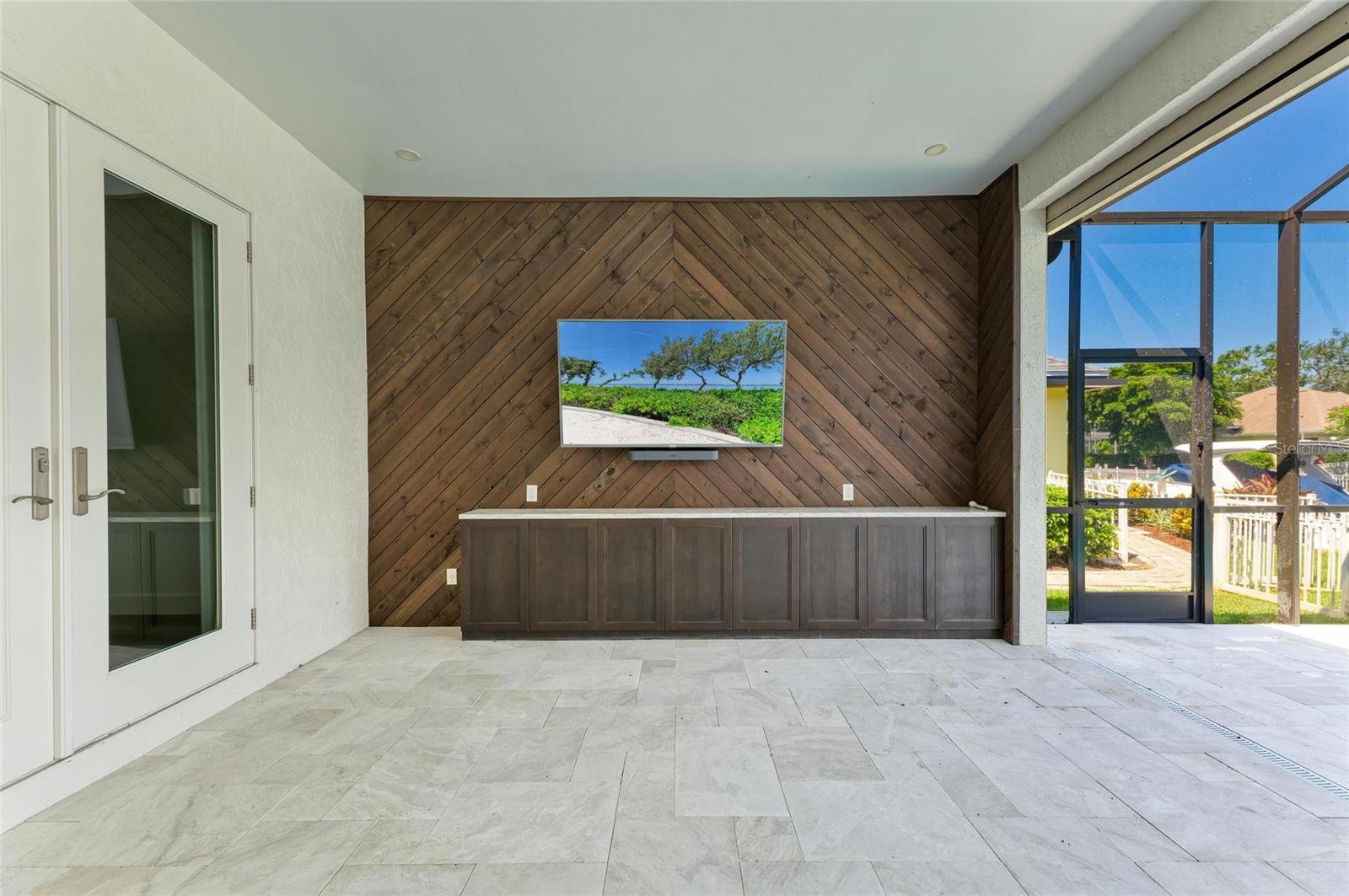 RIVERDALE REV - Residential