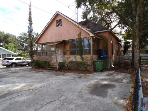 A home in TAMPA