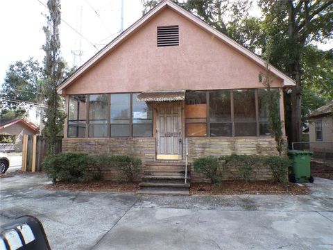 A home in TAMPA