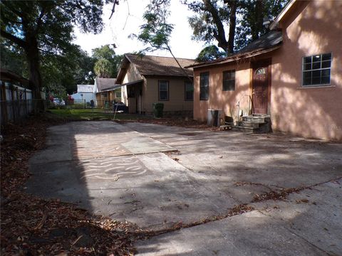 A home in TAMPA