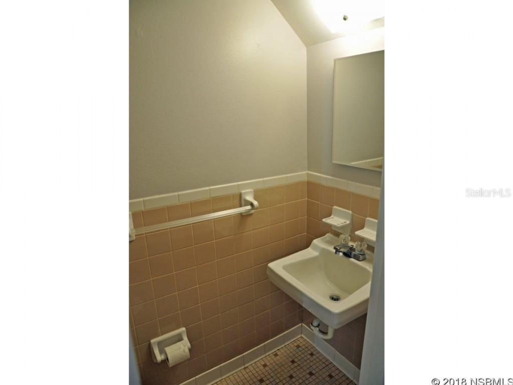 Robert Thoburn Sub City New Sm - Residential Income