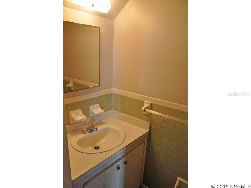 Robert Thoburn Sub City New Sm - Residential Income