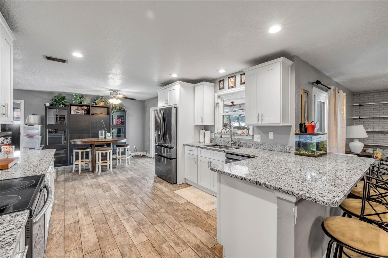 TREESHORE DEV - Residential