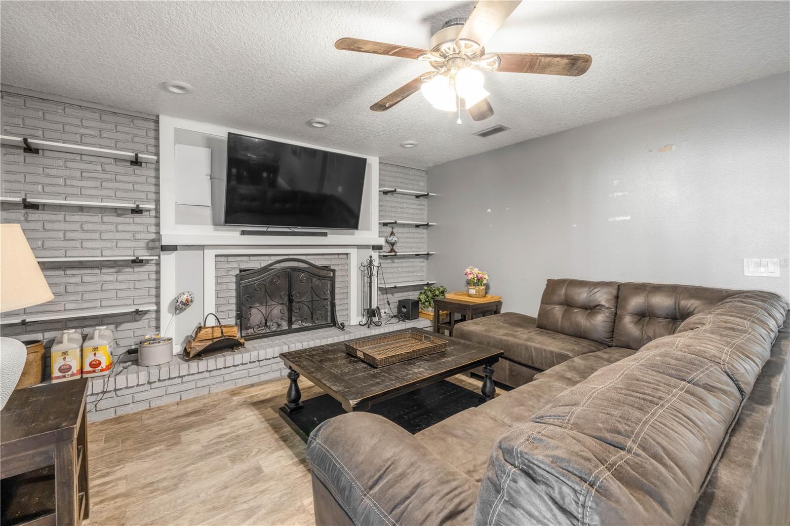 TREESHORE DEV - Residential