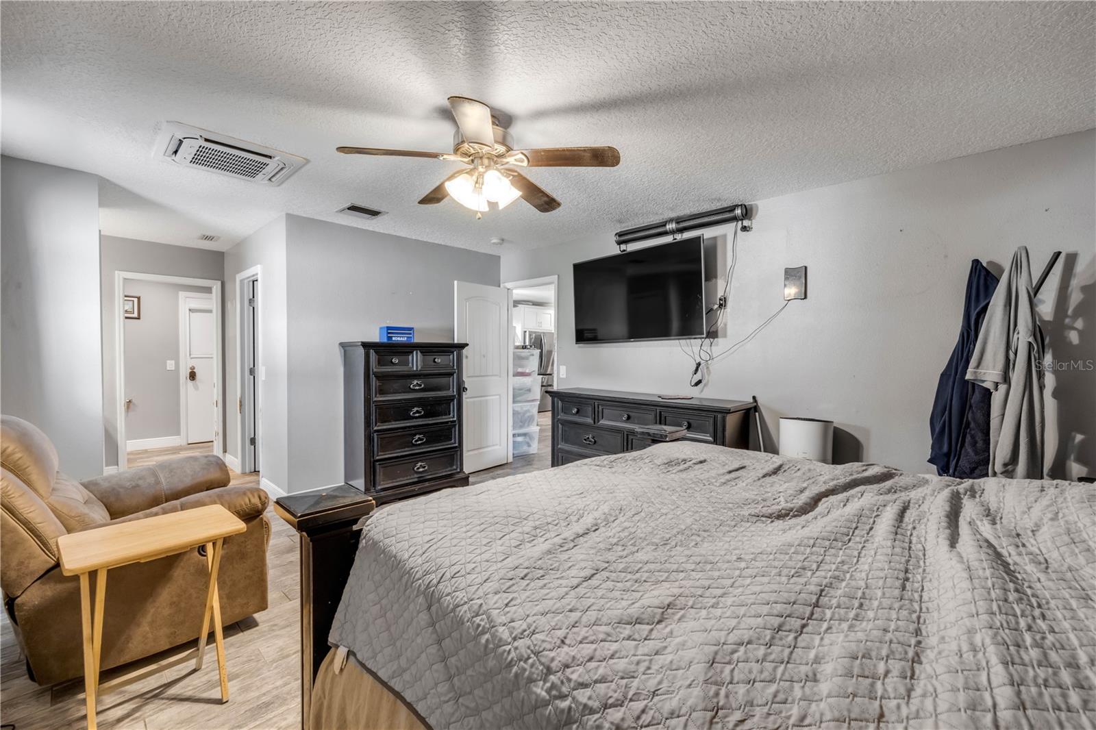 TREESHORE DEV - Residential