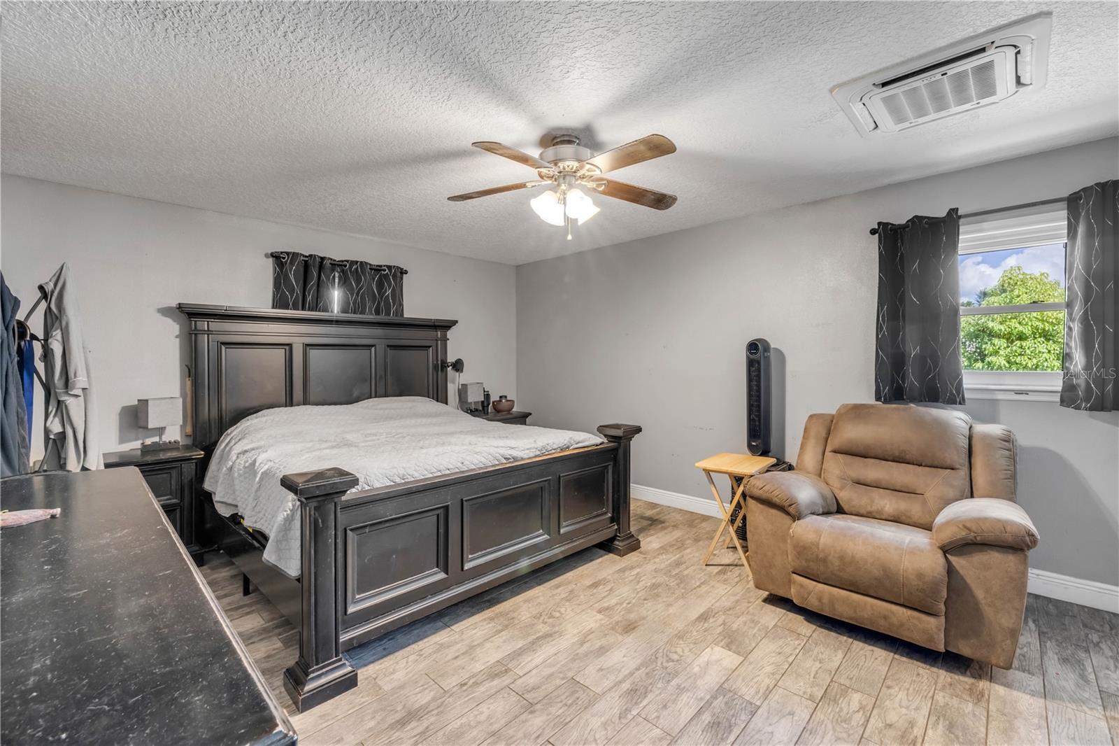 TREESHORE DEV - Residential