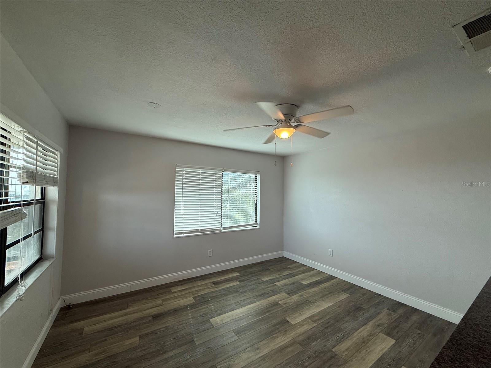 MOBBS - Residential Lease