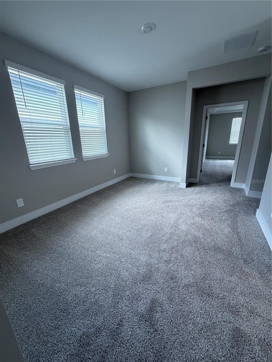 SILVERLEAF RESERVE BUNGALOWS - Residential Lease