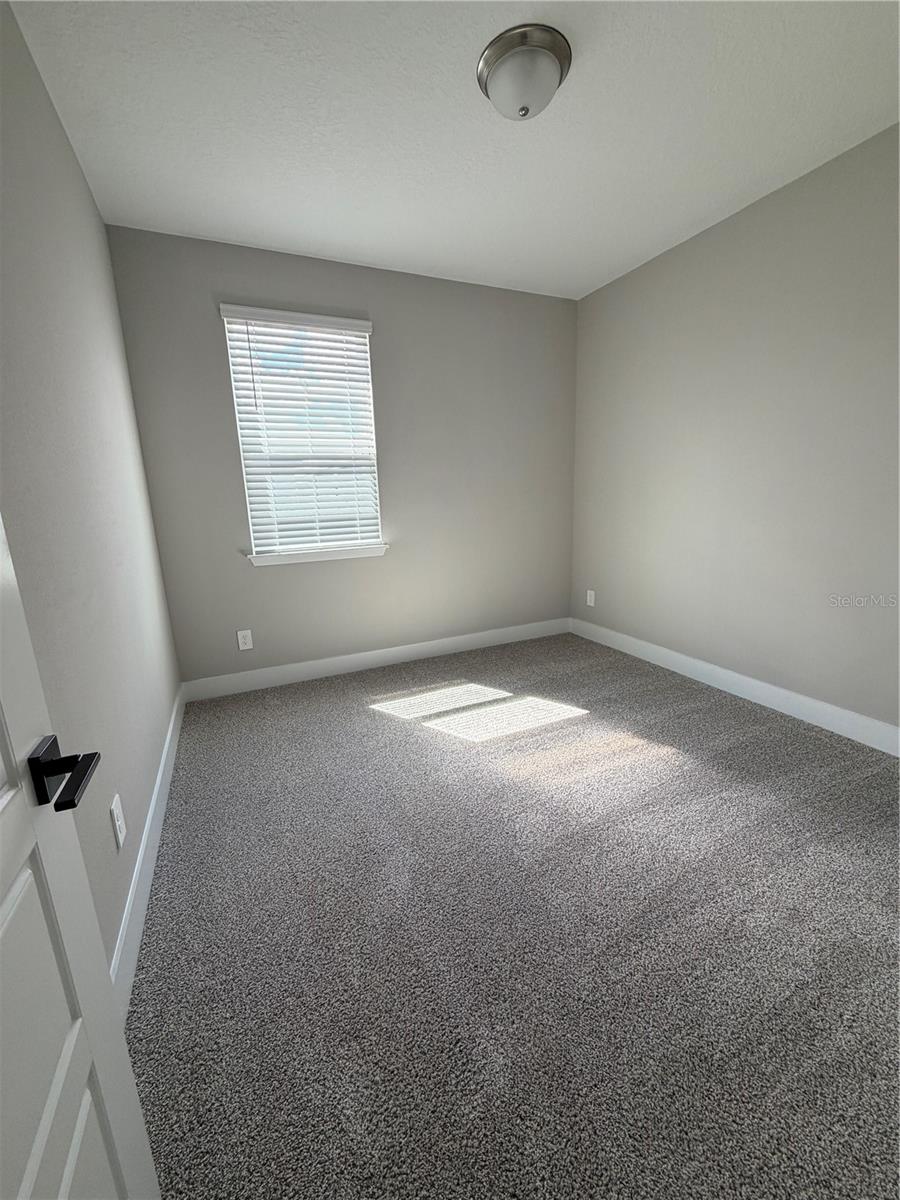 SILVERLEAF RESERVE BUNGALOWS - Residential Lease