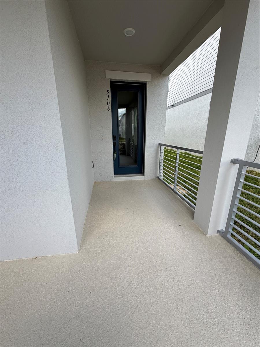 SILVERLEAF RESERVE BUNGALOWS - Residential Lease