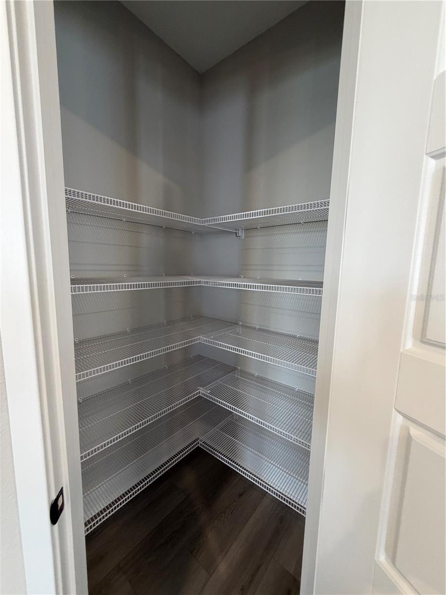 SILVERLEAF RESERVE BUNGALOWS - Residential Lease