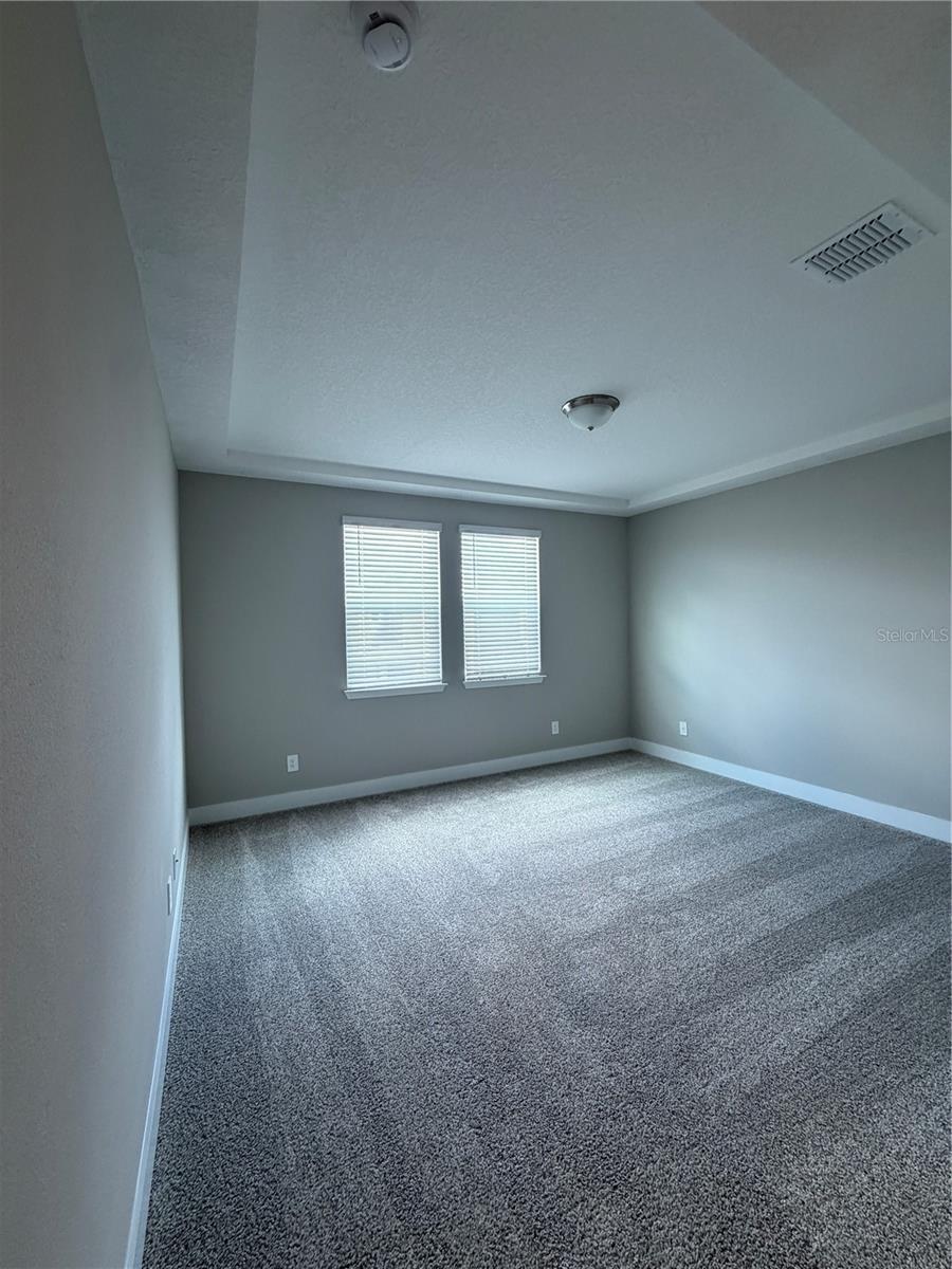 SILVERLEAF RESERVE BUNGALOWS - Residential Lease