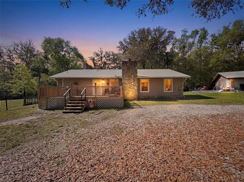 Photo of 24350 Lanark Road, Brooksville, FL 34601 (MLS # W7883484)