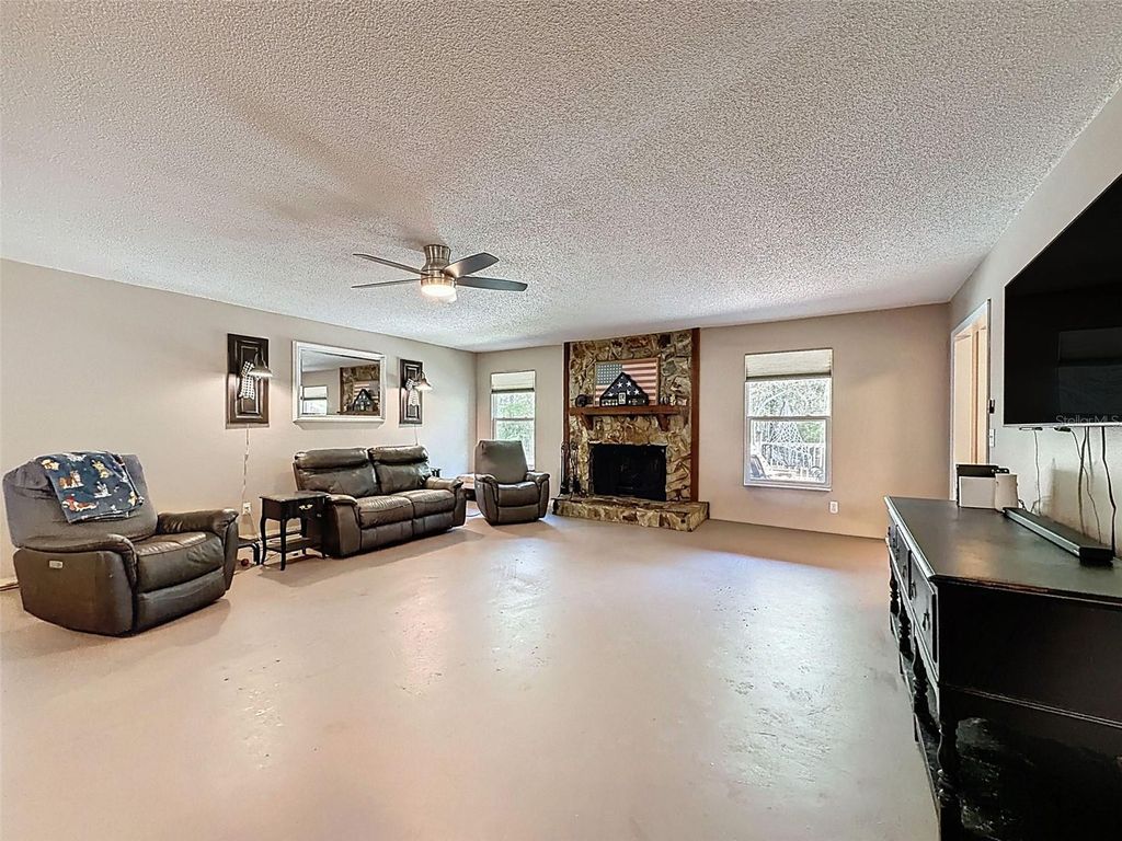 Photo of 24350 Lanark Road, Brooksville, FL 34601 (MLS # W7883484)