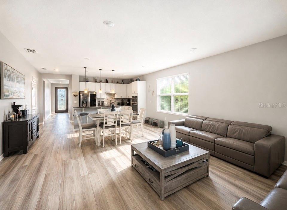 7589 MUSCOVY DRIVE
