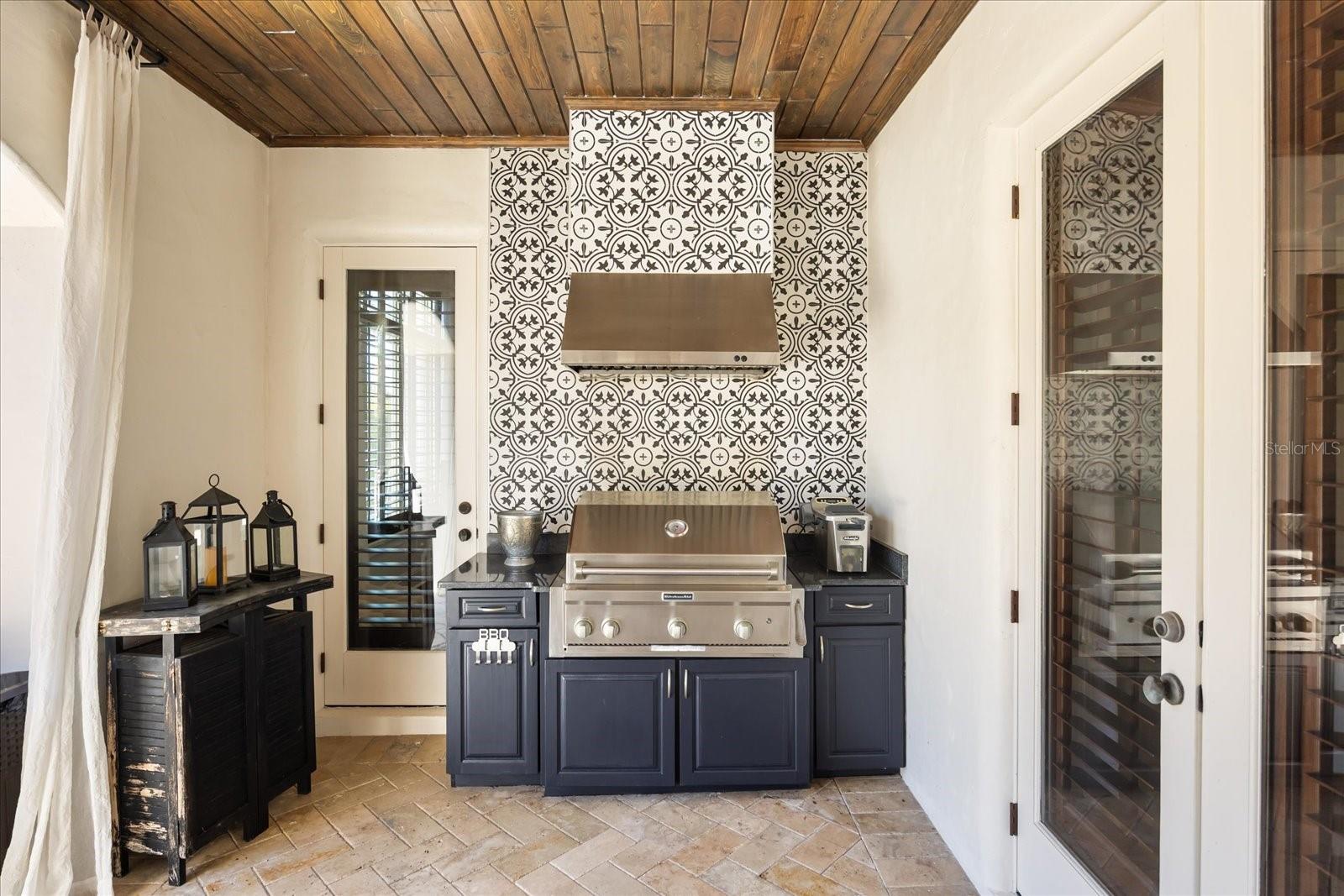 CASA DEL LAGO - Residential