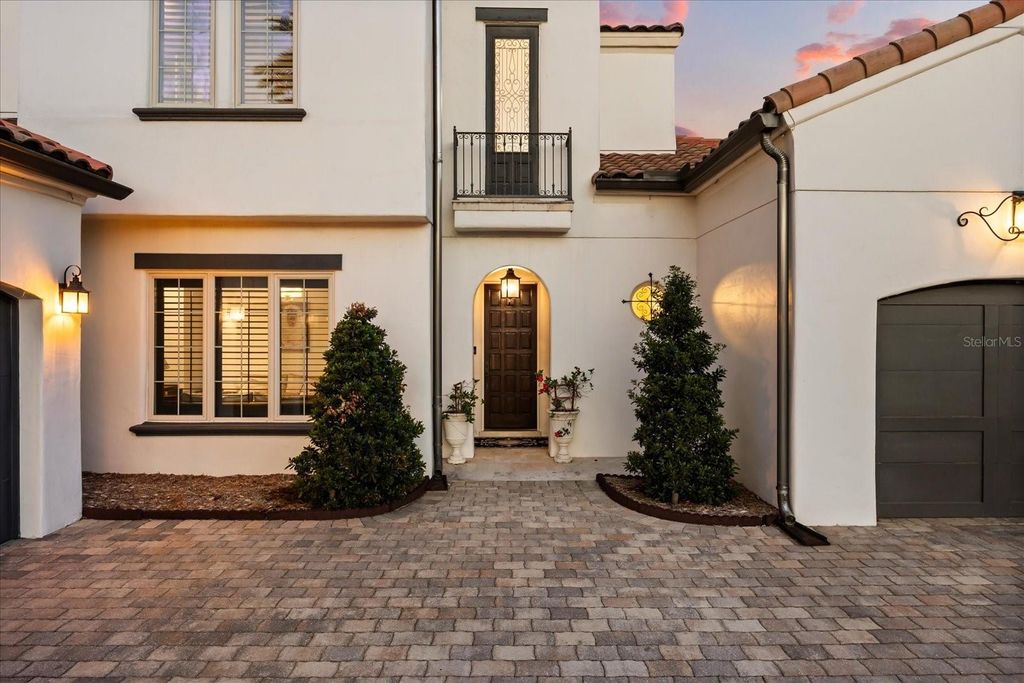 Photo of 12411 Montalcino Circle, Windermere, FL 34786 (MLS # O6400067)
