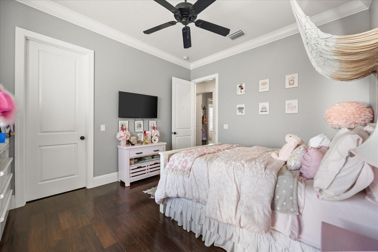 CASA DEL LAGO - Residential