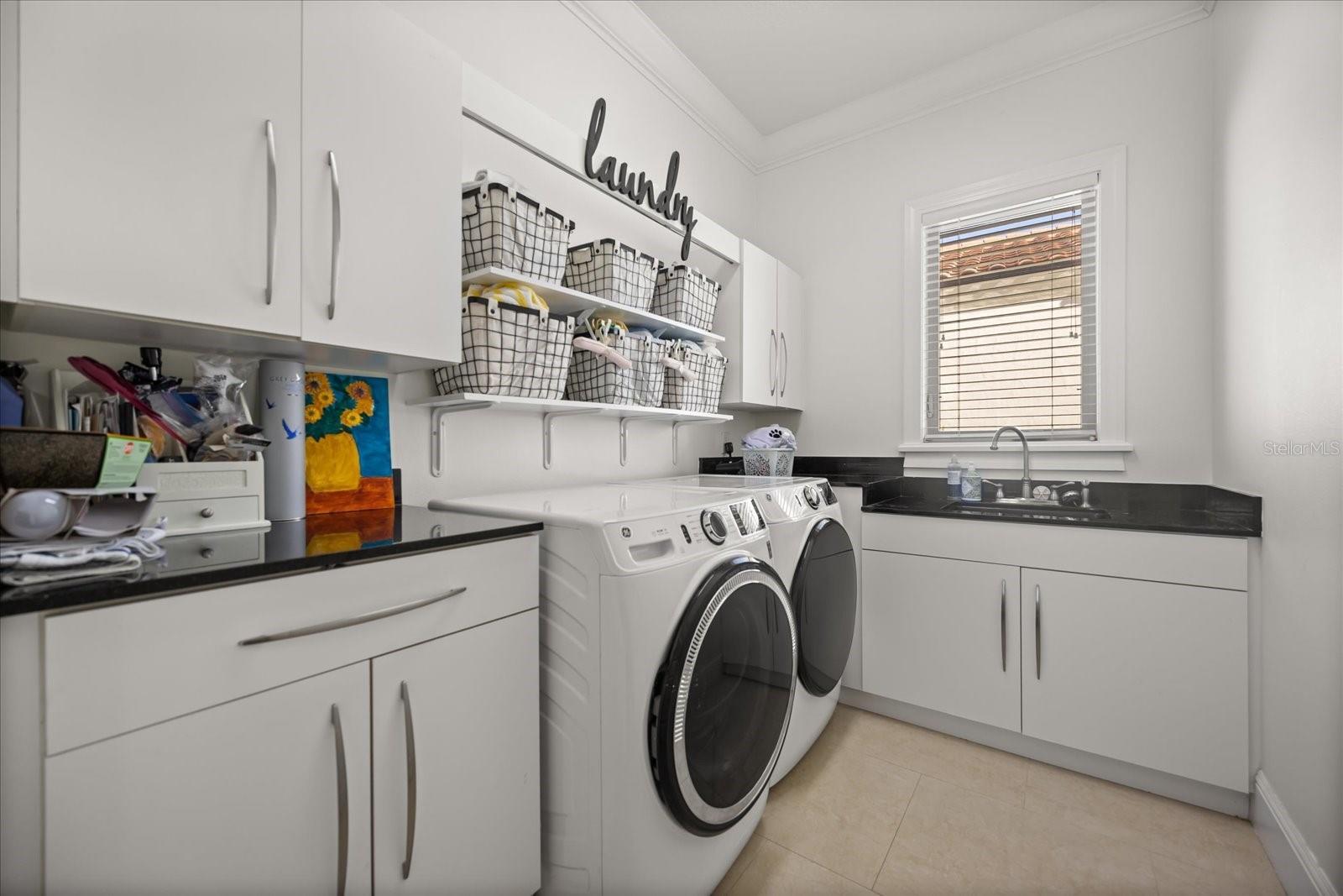 CASA DEL LAGO - Residential