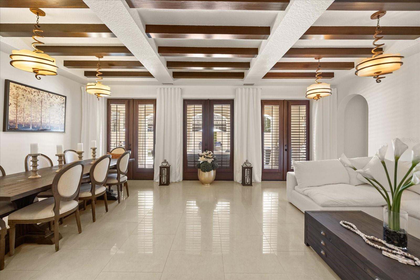 CASA DEL LAGO - Residential