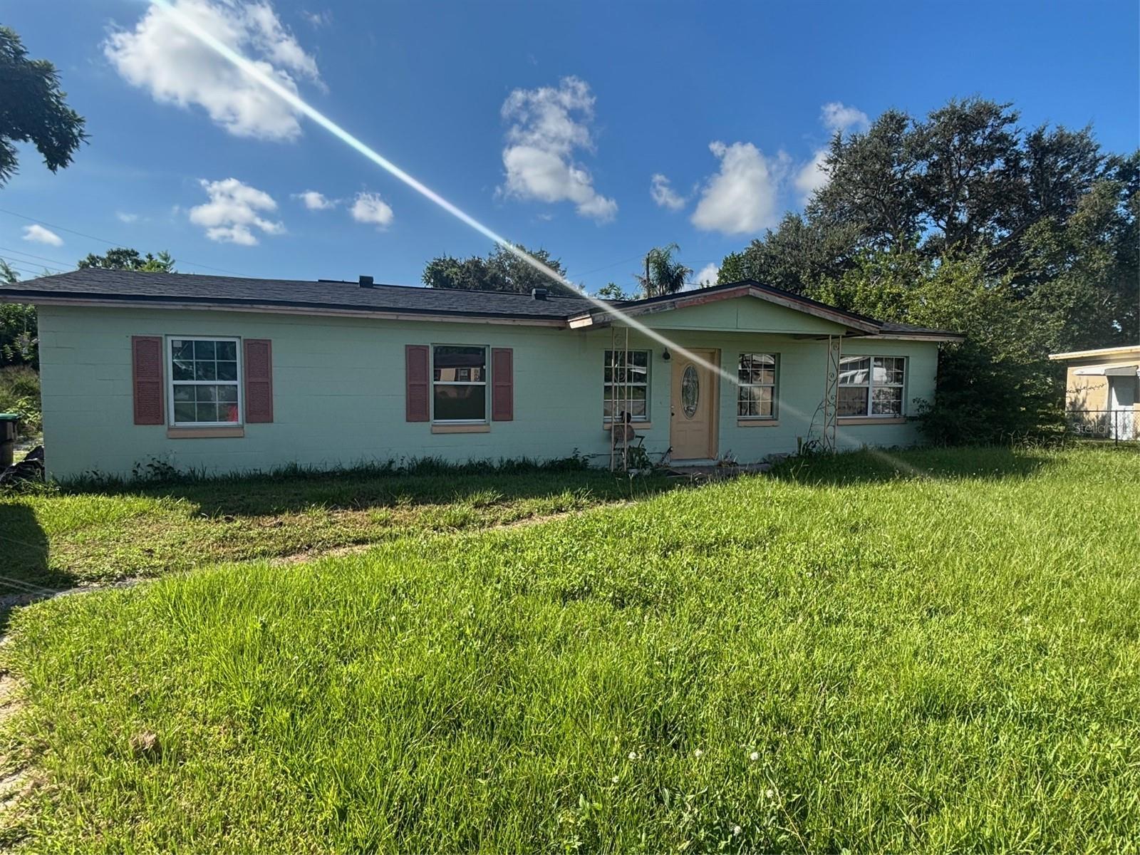 HEAVY HANDY-MAN SPECIAL!!! PROPERTY LOCATED IN THE TANGELO PARK SUBDIVISION. HOUSE IS A 4 BEDROOM/3 BATHROOM WITH 1,521SQFT. ROOF WAS REPLACED IN 2024. CLOSE TO UNIVERSAL'S EPIC UNIVERSE PARK. CALL WITH ANY QUESTIONS.