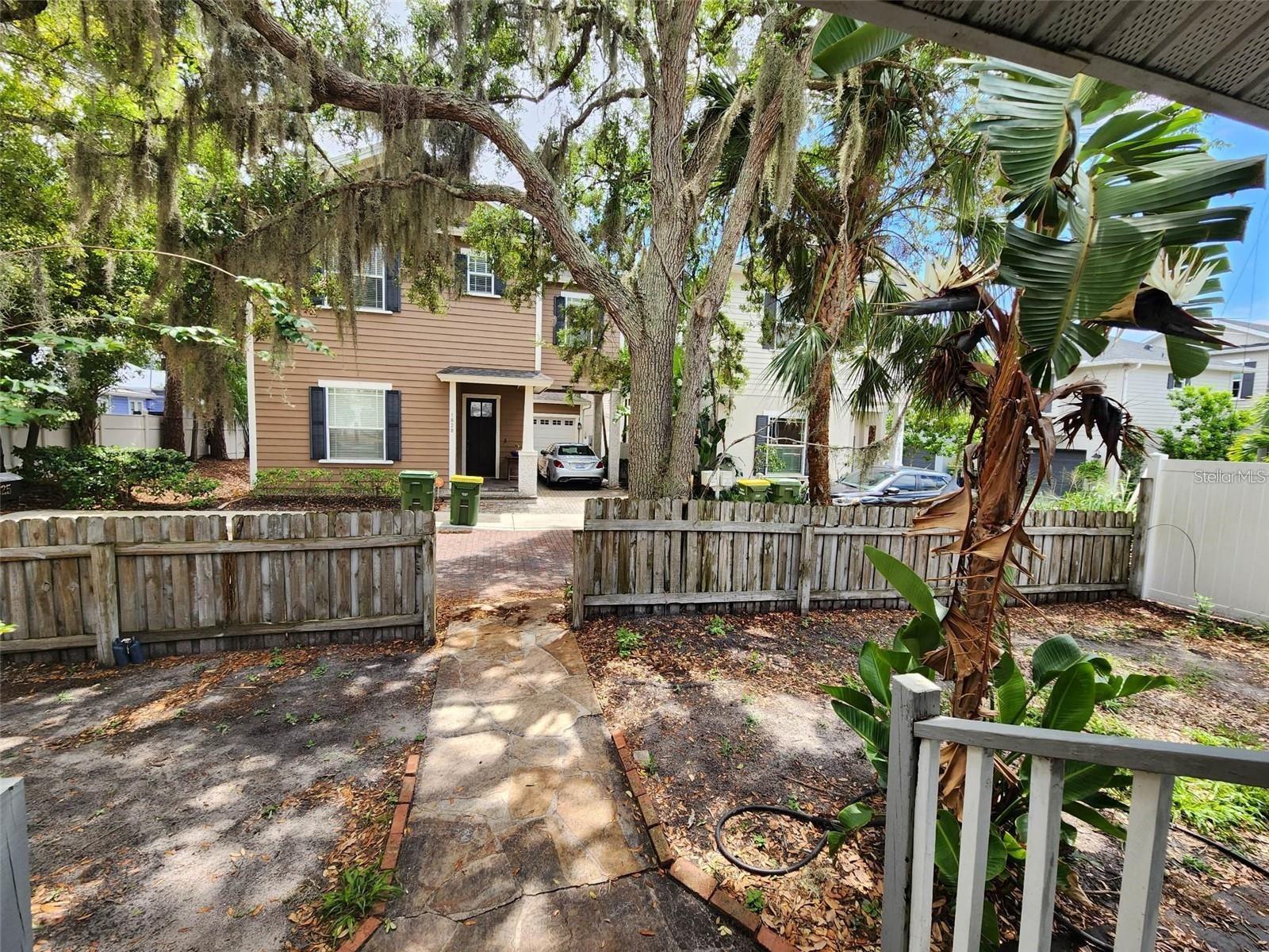 POS SUB OF BLKS G & H - Residential Lease