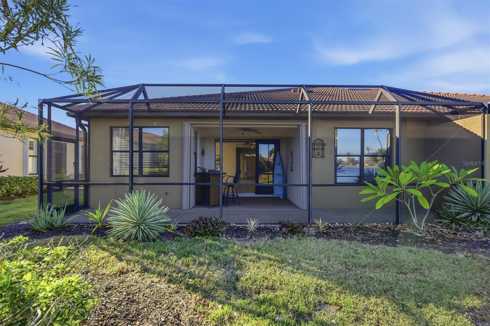 VENETIAN FALLS PH 1 - Residential