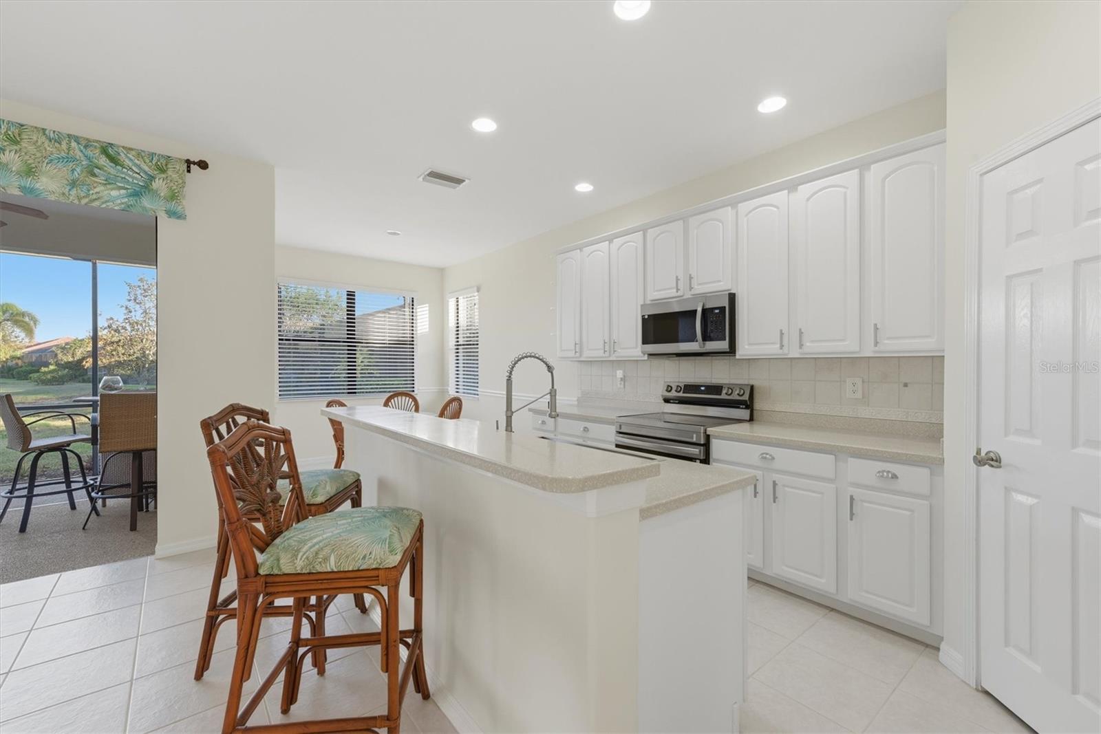 VENETIAN FALLS PH 1 - Residential