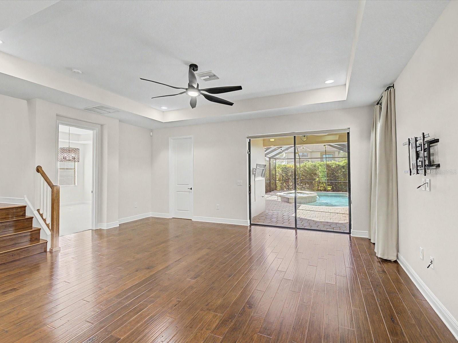 STARKEY RANCH VILLAGE 1 PH 1-5 - Residential