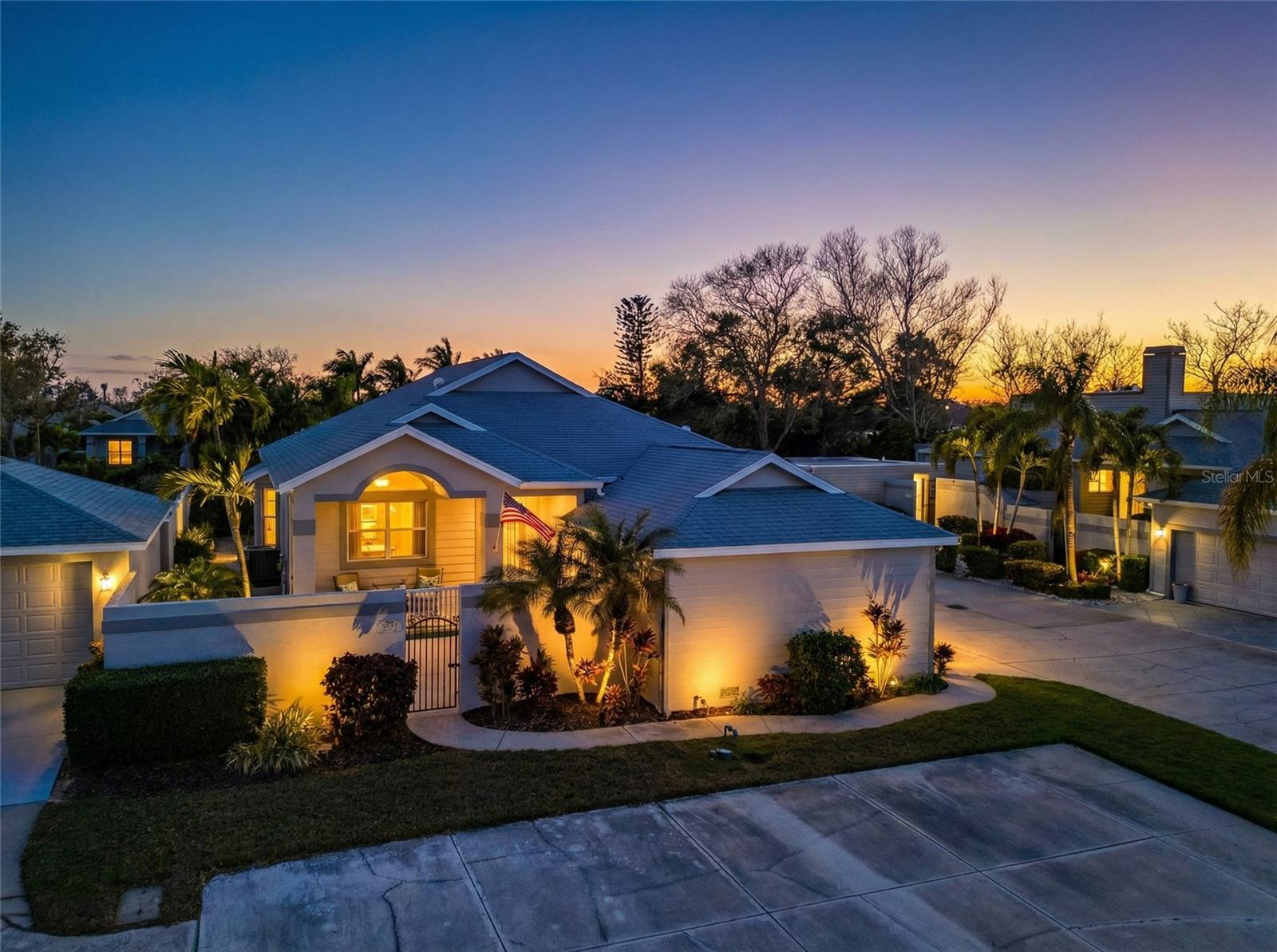 11111 BELLE MEADE COURT