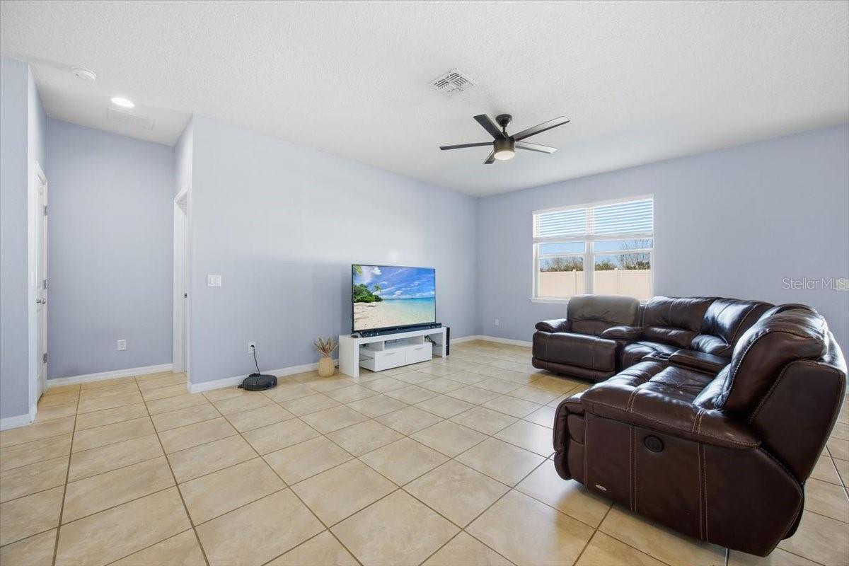 FOUNTAIN PK-PH 2 - Residential