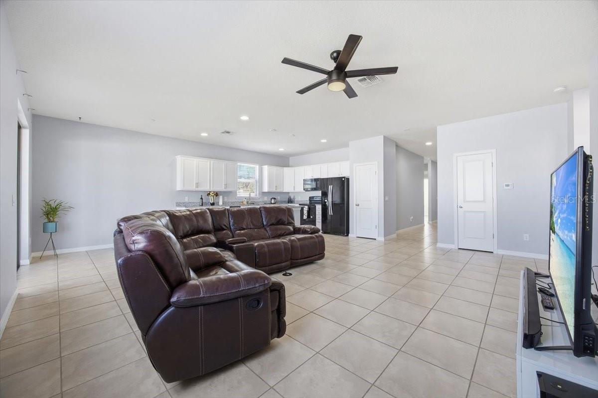 FOUNTAIN PK-PH 2 - Residential