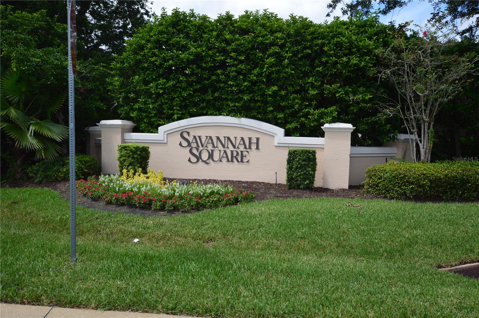 SAVANNAH SQUARE - Residential