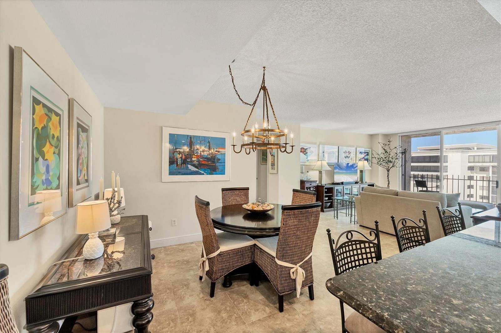 LIDO BEACH CLUB - Residential