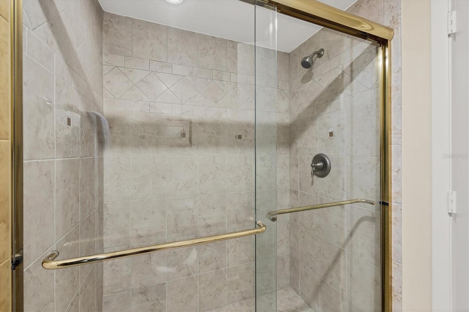 LIDO BEACH CLUB - Residential