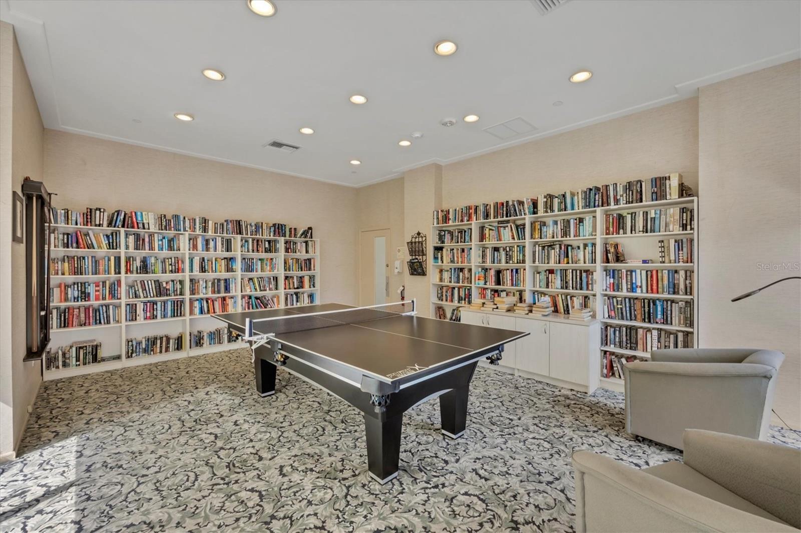 LIDO BEACH CLUB - Residential