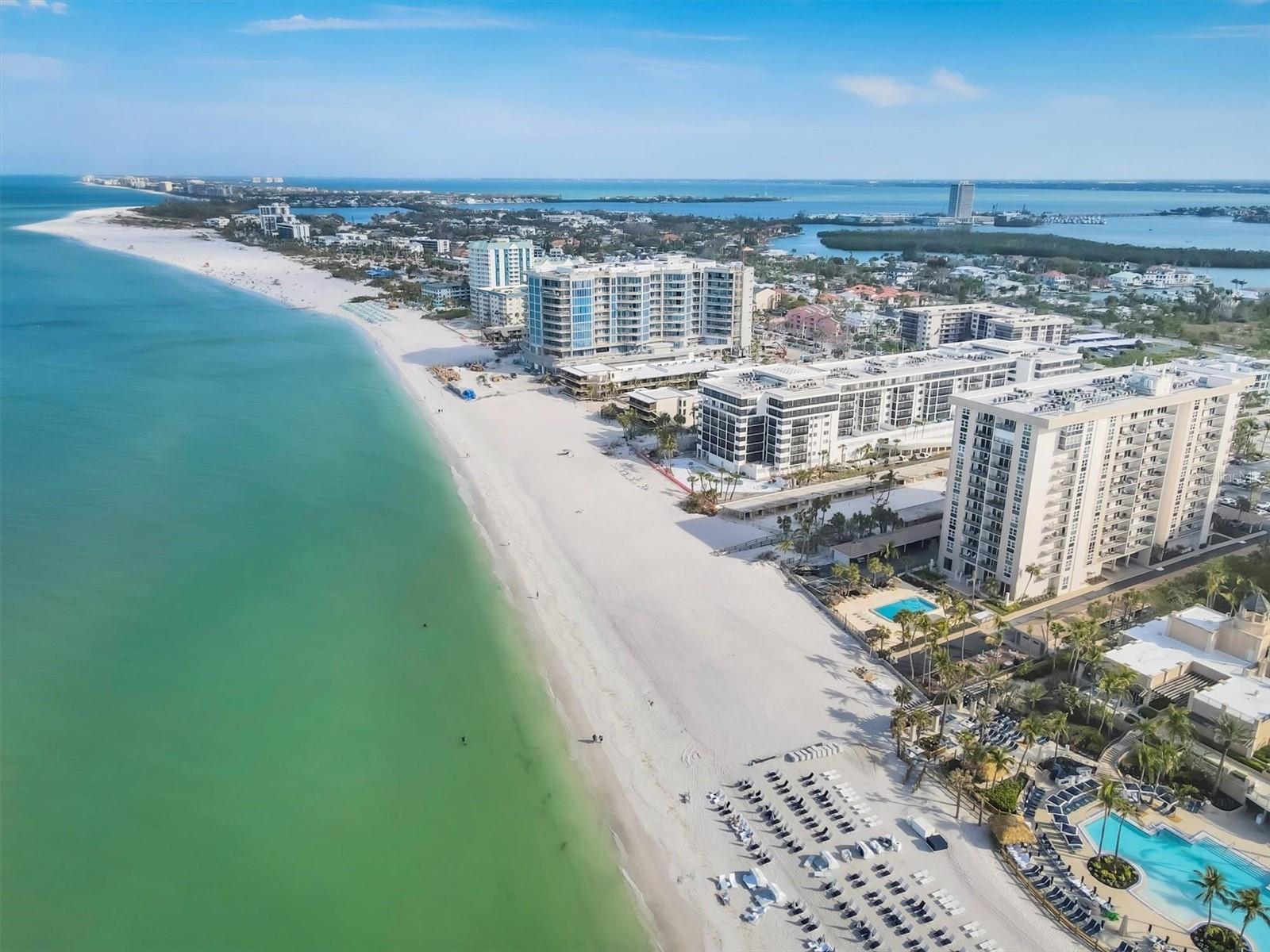 LIDO BEACH CLUB - Residential