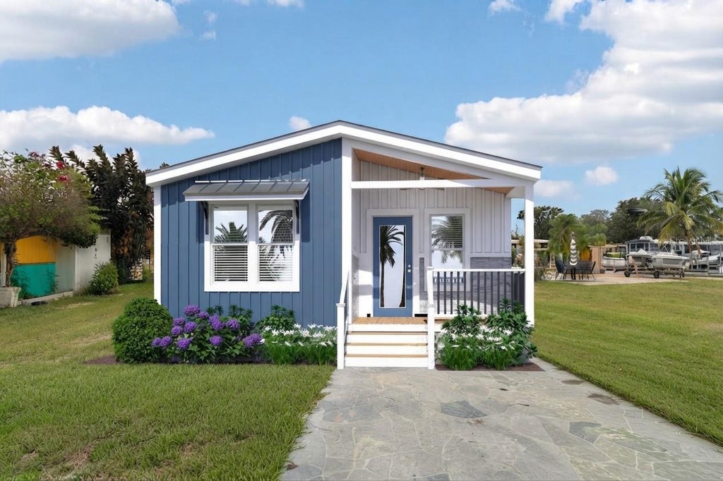 Photo of 102 Schooner Drive #102, Palm Harbor, FL 34683 (MLS # TB8535108)