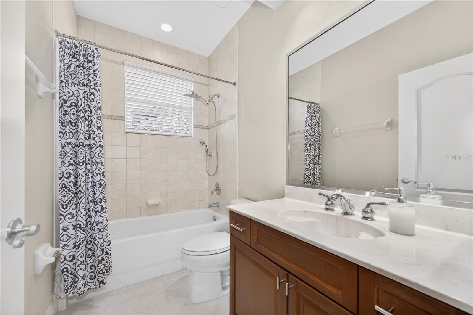 GREENS/PROVIDENCE - Residential