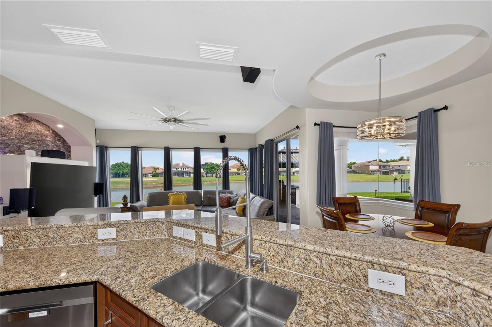 GREENS/PROVIDENCE - Residential