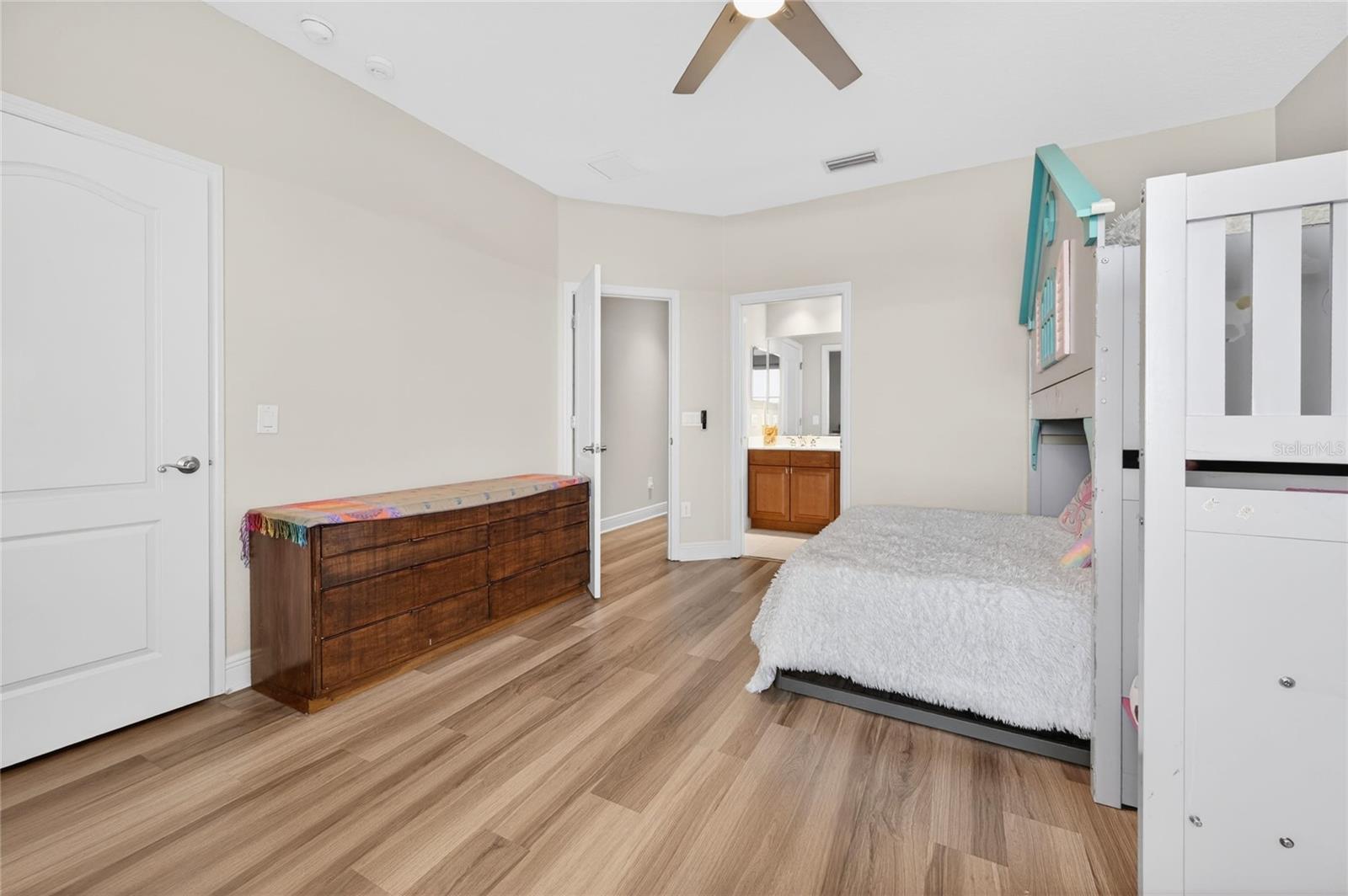 GREENS/PROVIDENCE - Residential