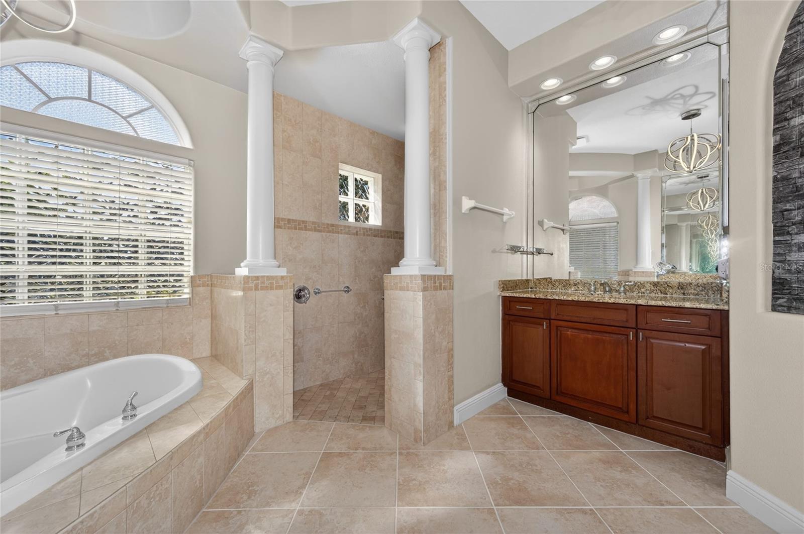 GREENS/PROVIDENCE - Residential