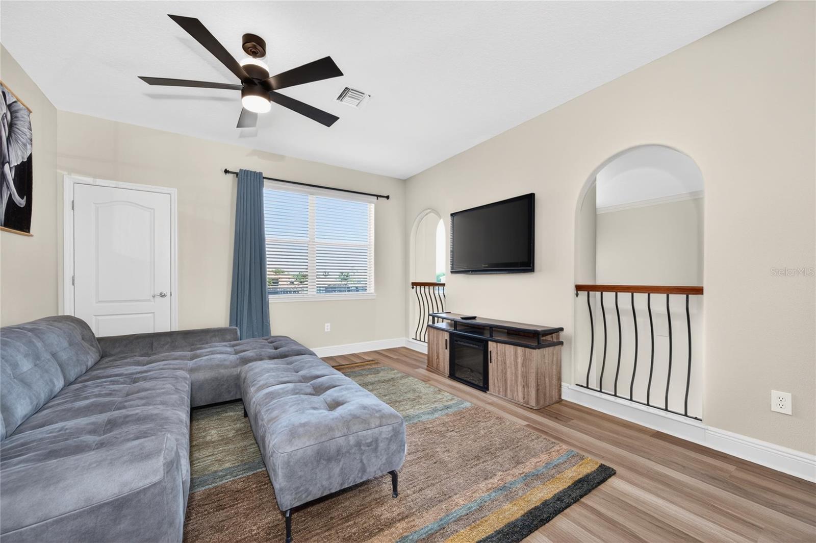 GREENS/PROVIDENCE - Residential