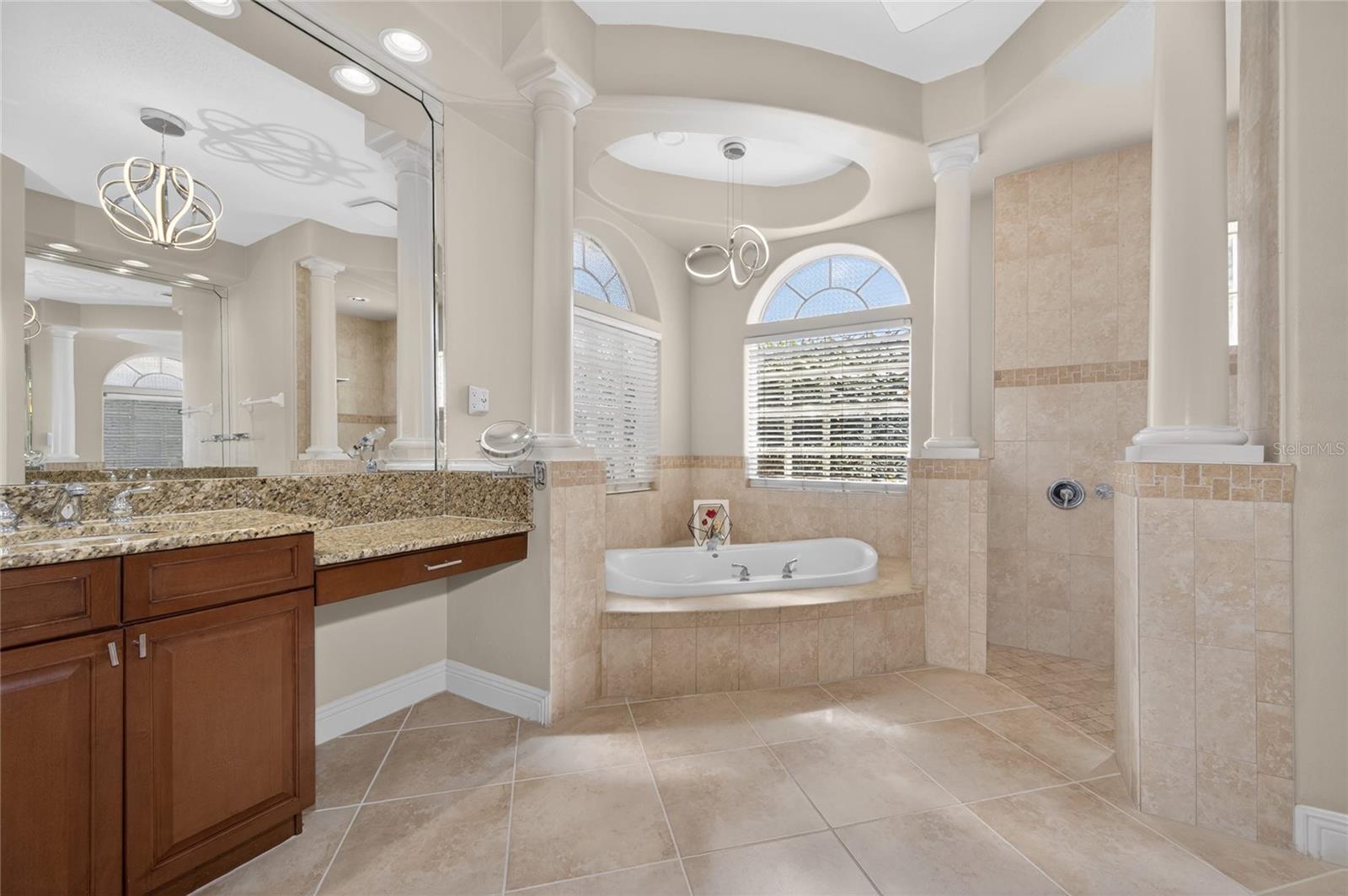 GREENS/PROVIDENCE - Residential