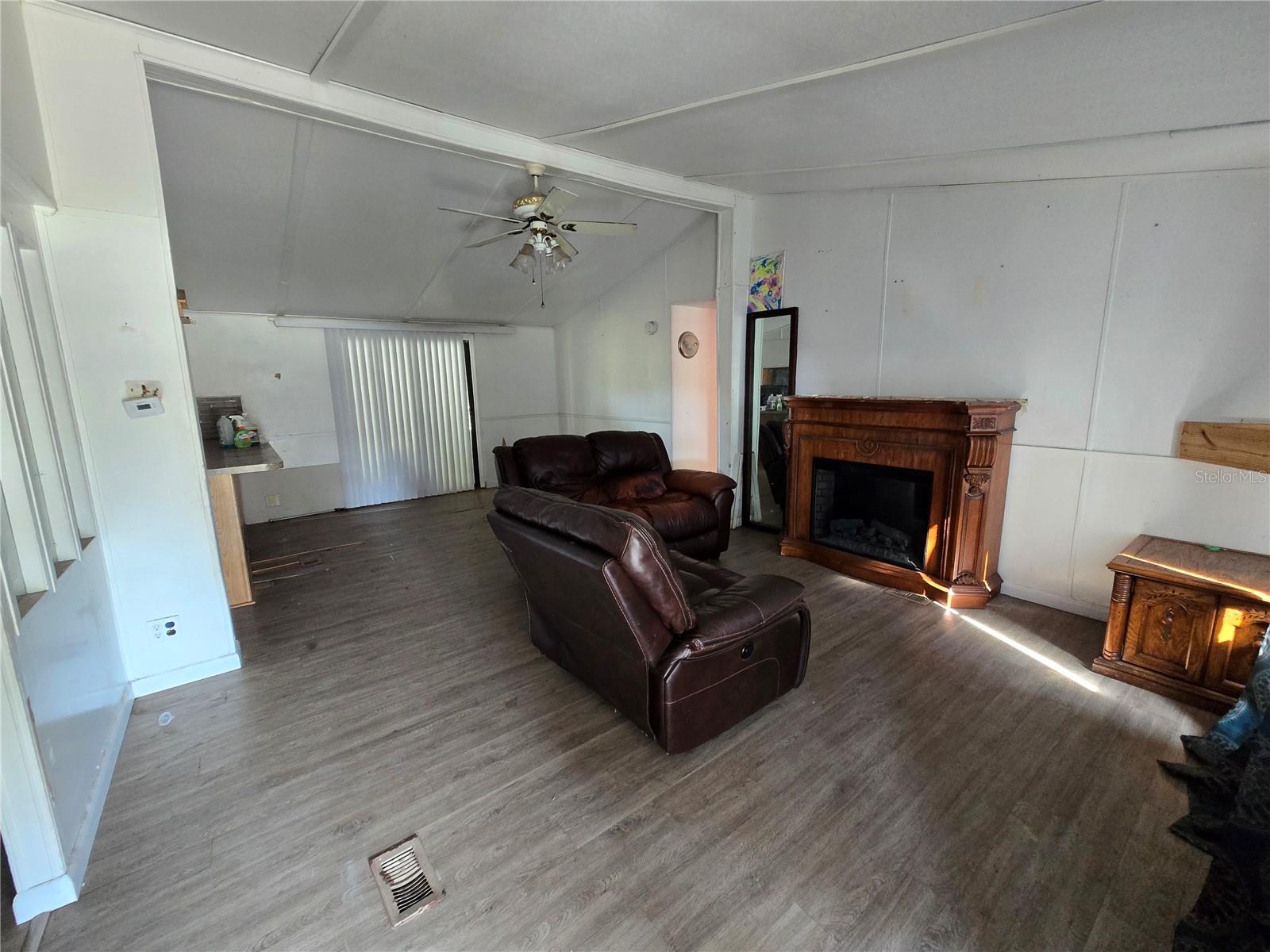 CEDAR RUN - Residential