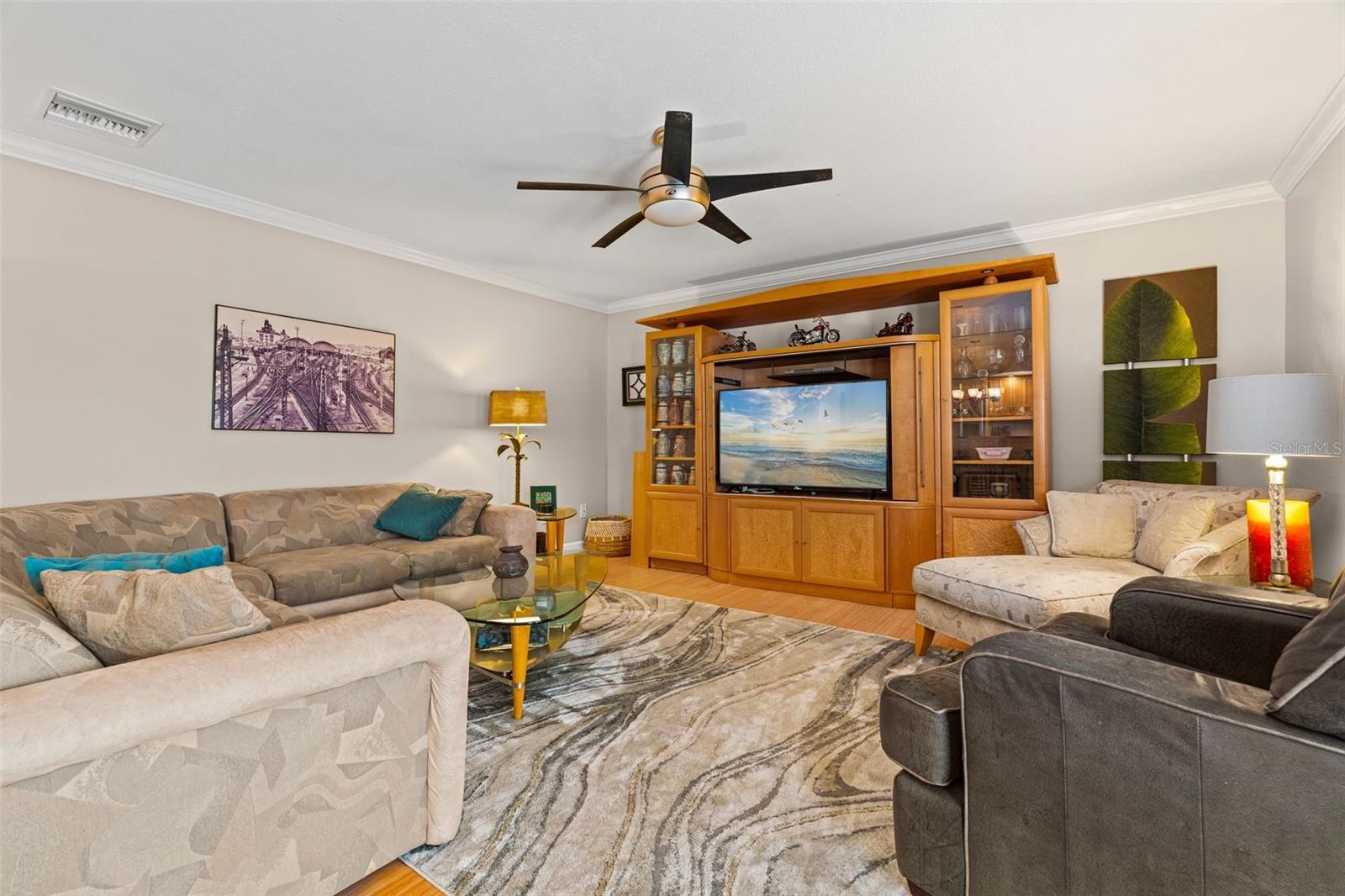 VISTAS BENEVA-420580 - Residential