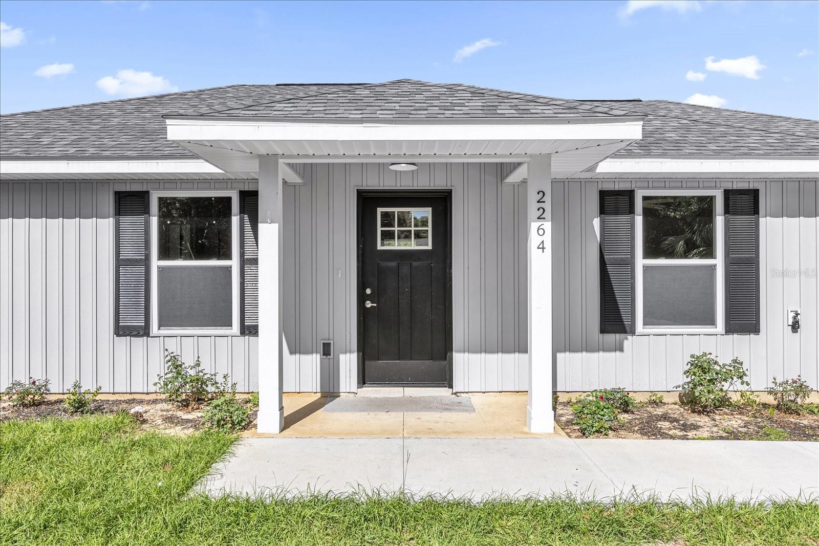 RAINBOW LAKES ESTATE - Residential