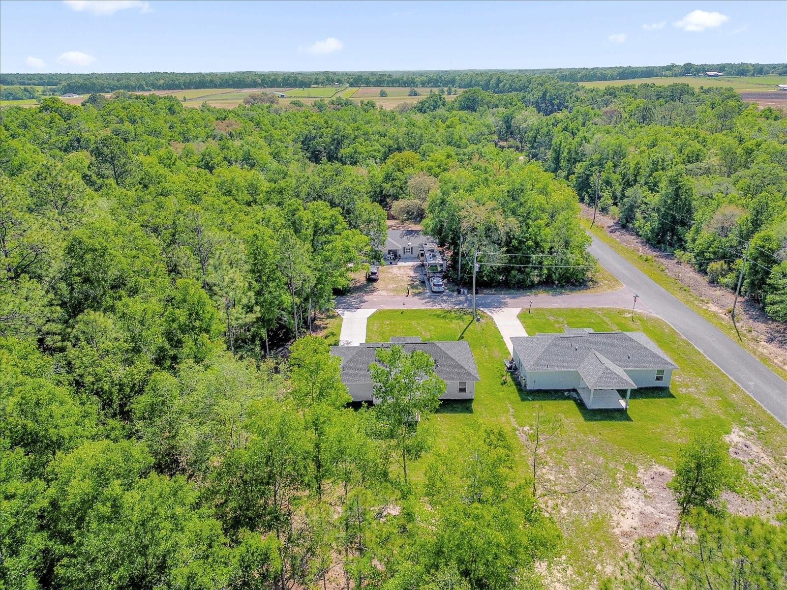 RAINBOW LAKES ESTATE - Residential